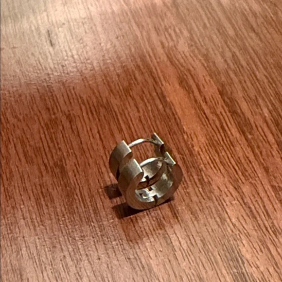 Minimalist Stainless Steel Huggie Hoop Earrings - Picture 3 of 4